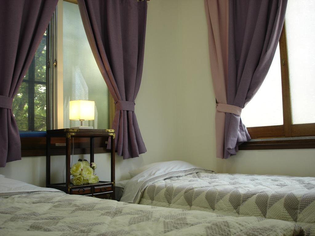Icos Guesthouse 2 For Female Сеул Номер фото
