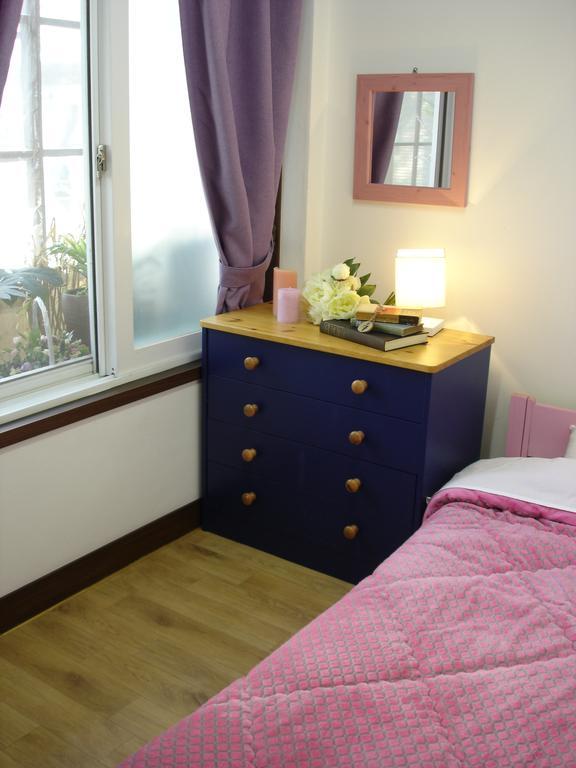 Icos Guesthouse 2 For Female Сеул Номер фото