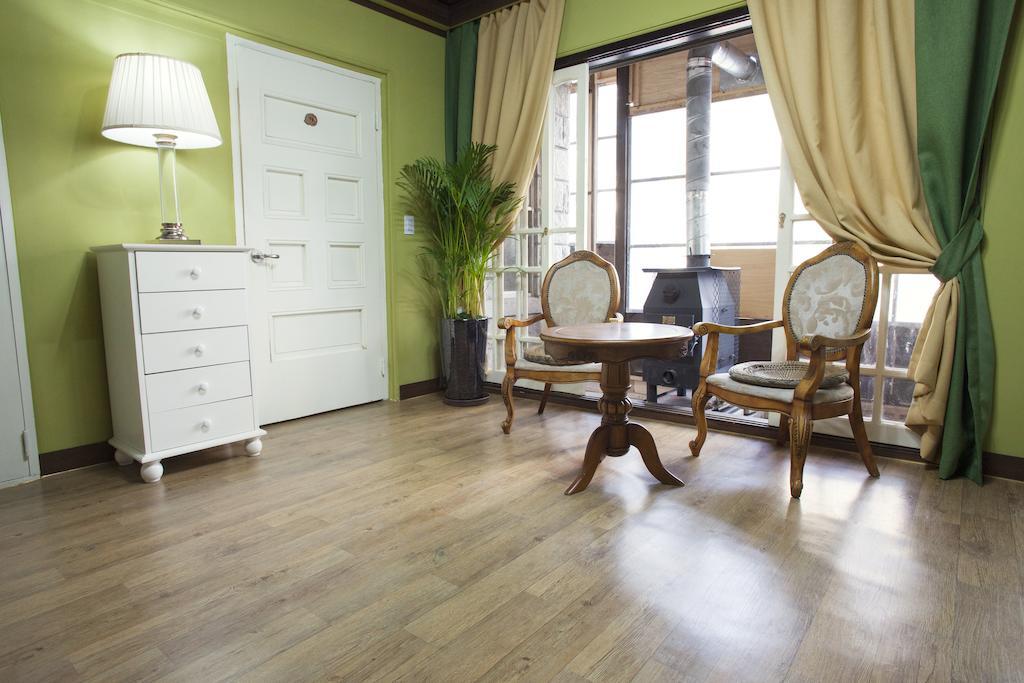 Icos Guesthouse 2 For Female Сеул Экстерьер фото